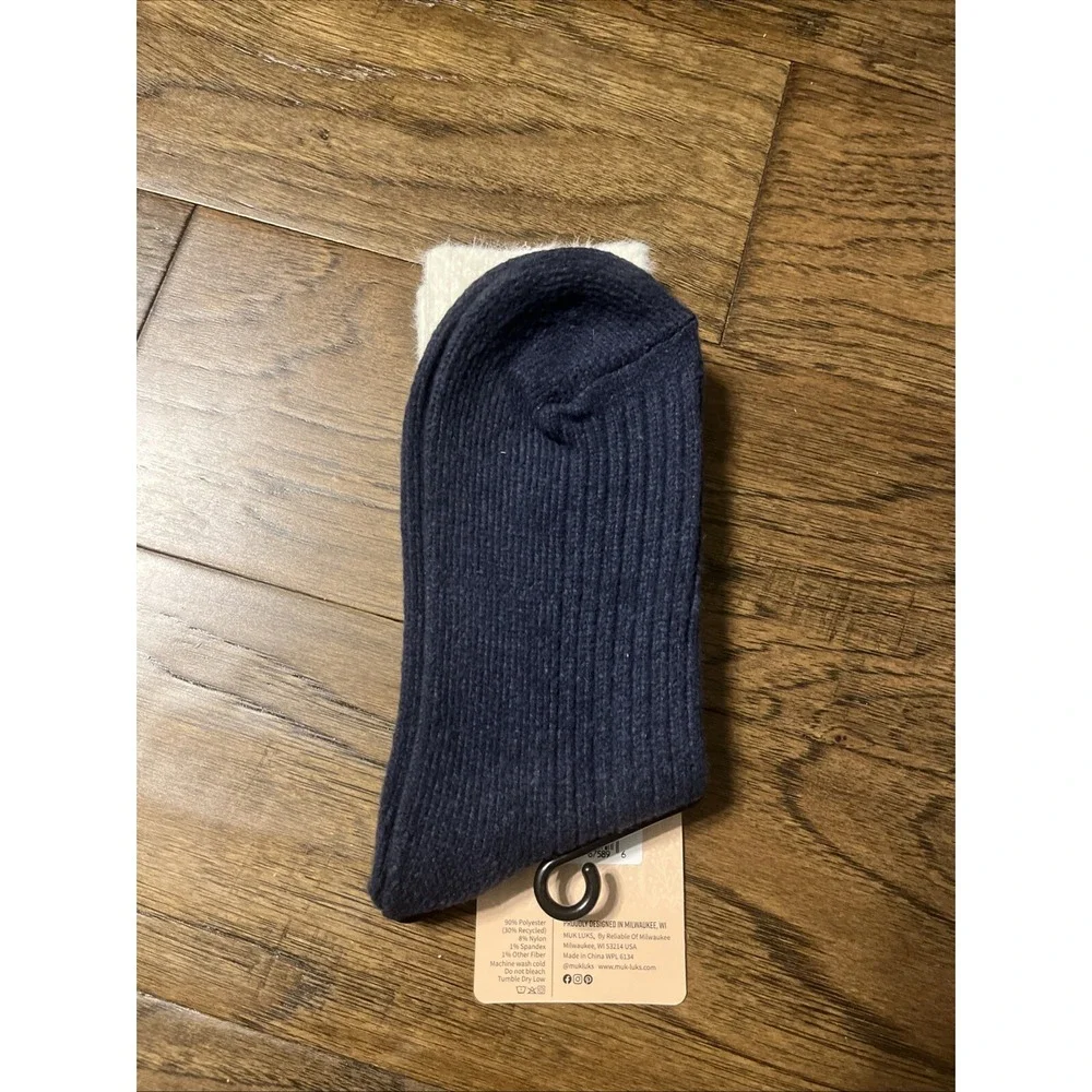 MUK LUKS Blue White Green Crew Boot Socks Shoe Size Women's 6-11 Men's 6-10 NWT